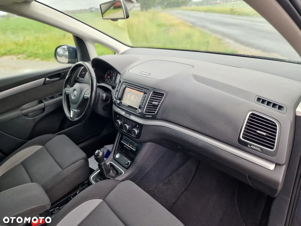 Volkswagen Sharan 2.0 TDI BlueMotion Technology Life - 32