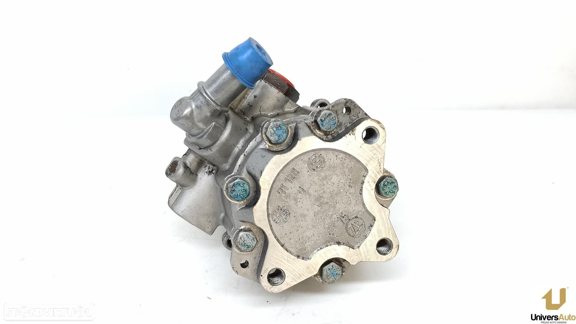BOMBA DIREÇÃO AUDI A4 2004 -8D0145156T - 3