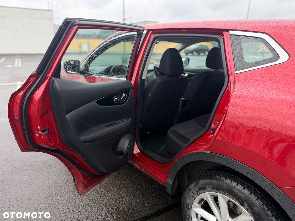 Nissan Qashqai 1.2 DIG-T Acenta Xtronic EU6 - 10