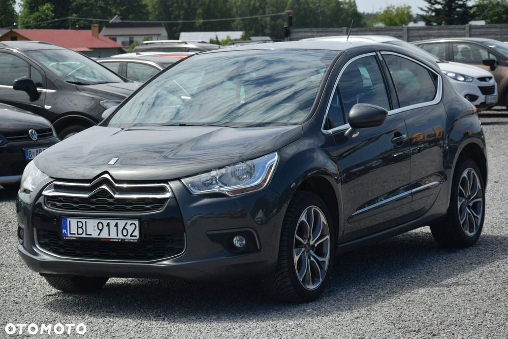 Citroën DS4 1.6 THP SoChic - 3