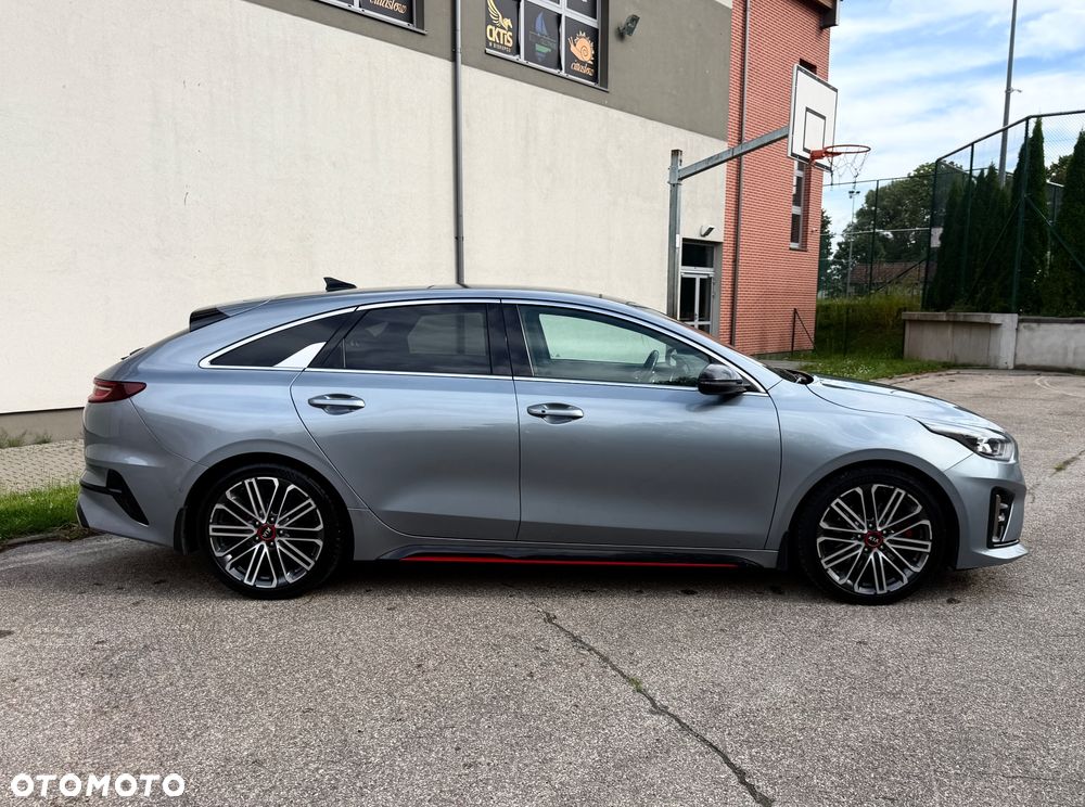 Kia ProCeed - 28