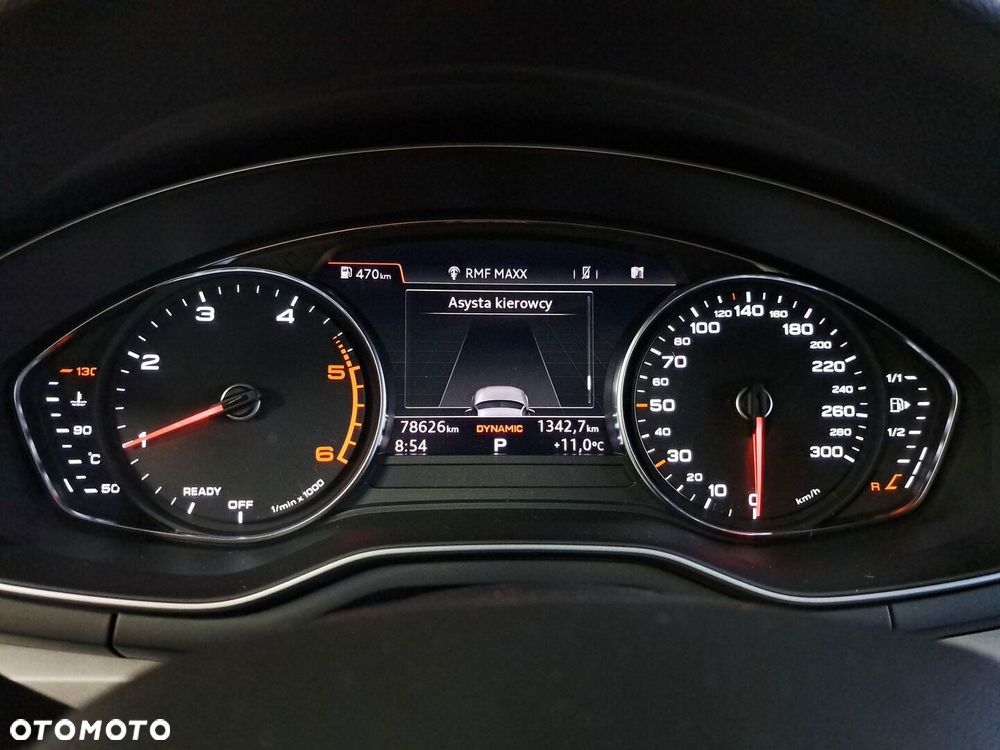 Audi A4 Avant 2.0 TDI Quattro S tronic - 29
