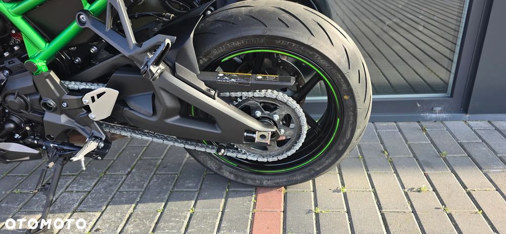 Kawasaki Z - 33