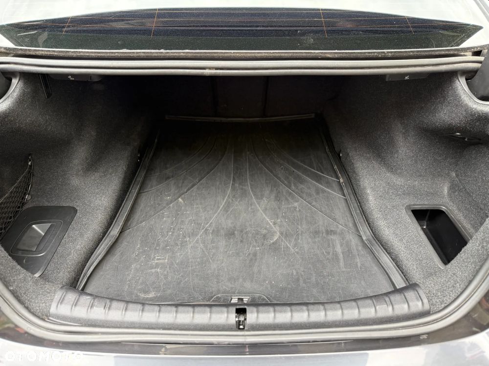 BMW Seria 5 530i xDrive M Sport Edition - 24