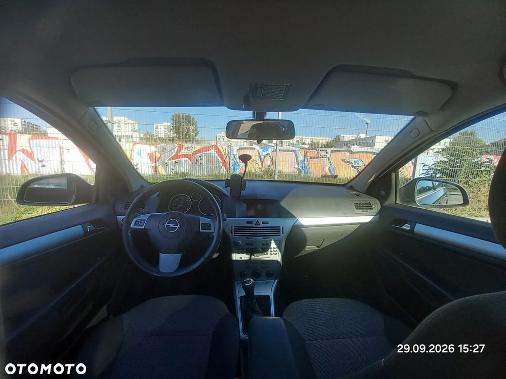 Opel Astra - 10