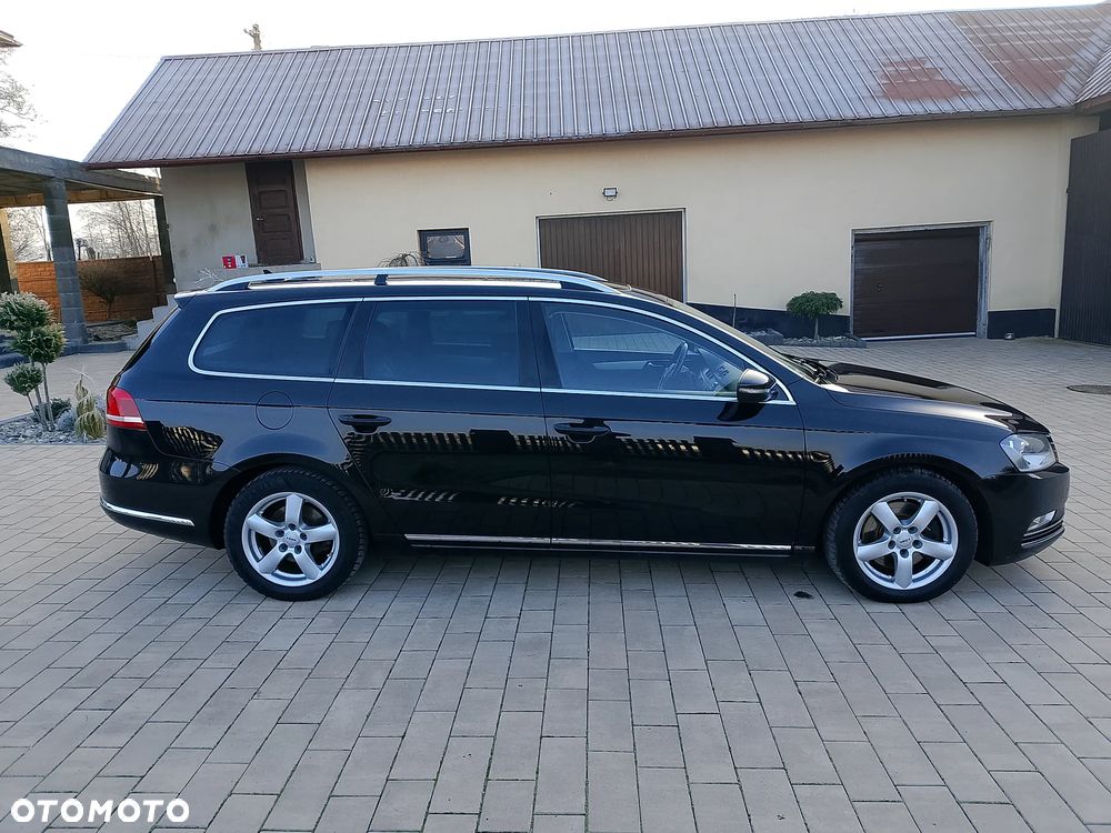 Volkswagen Passat 2.0 TDI BlueMotion Technology DPF Highline - 9