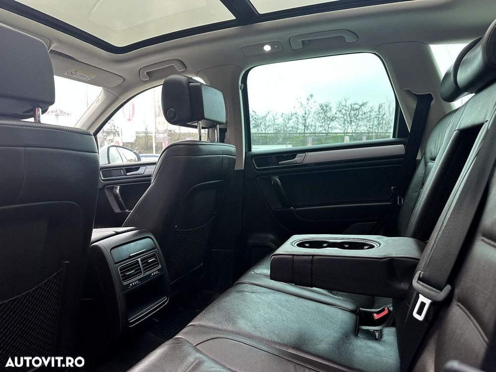 Volkswagen Touareg - 20