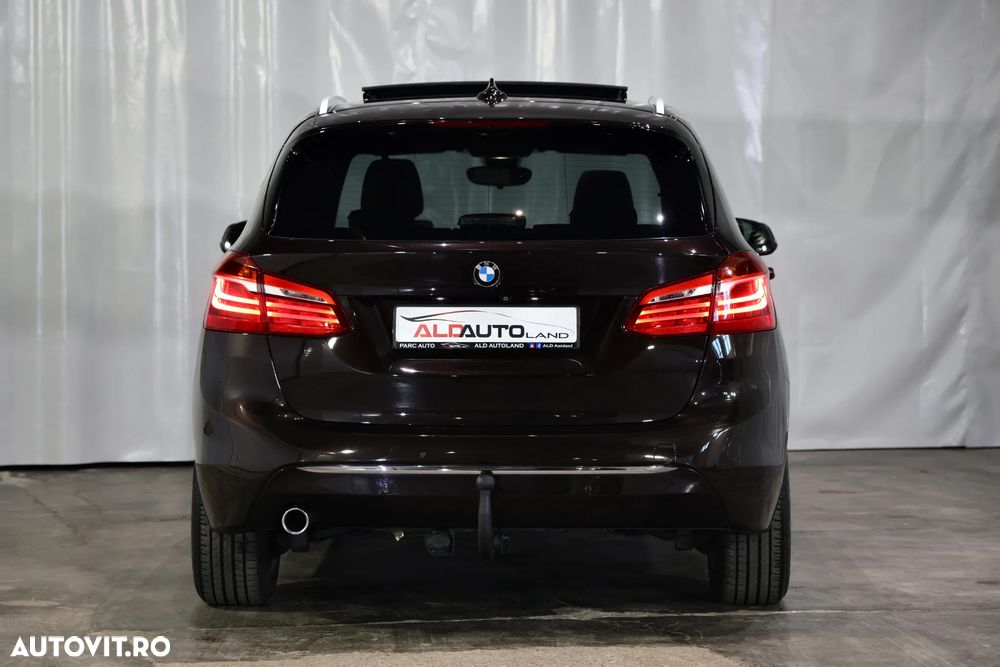 BMW Seria 2 218d Aut. Luxury Line - 38