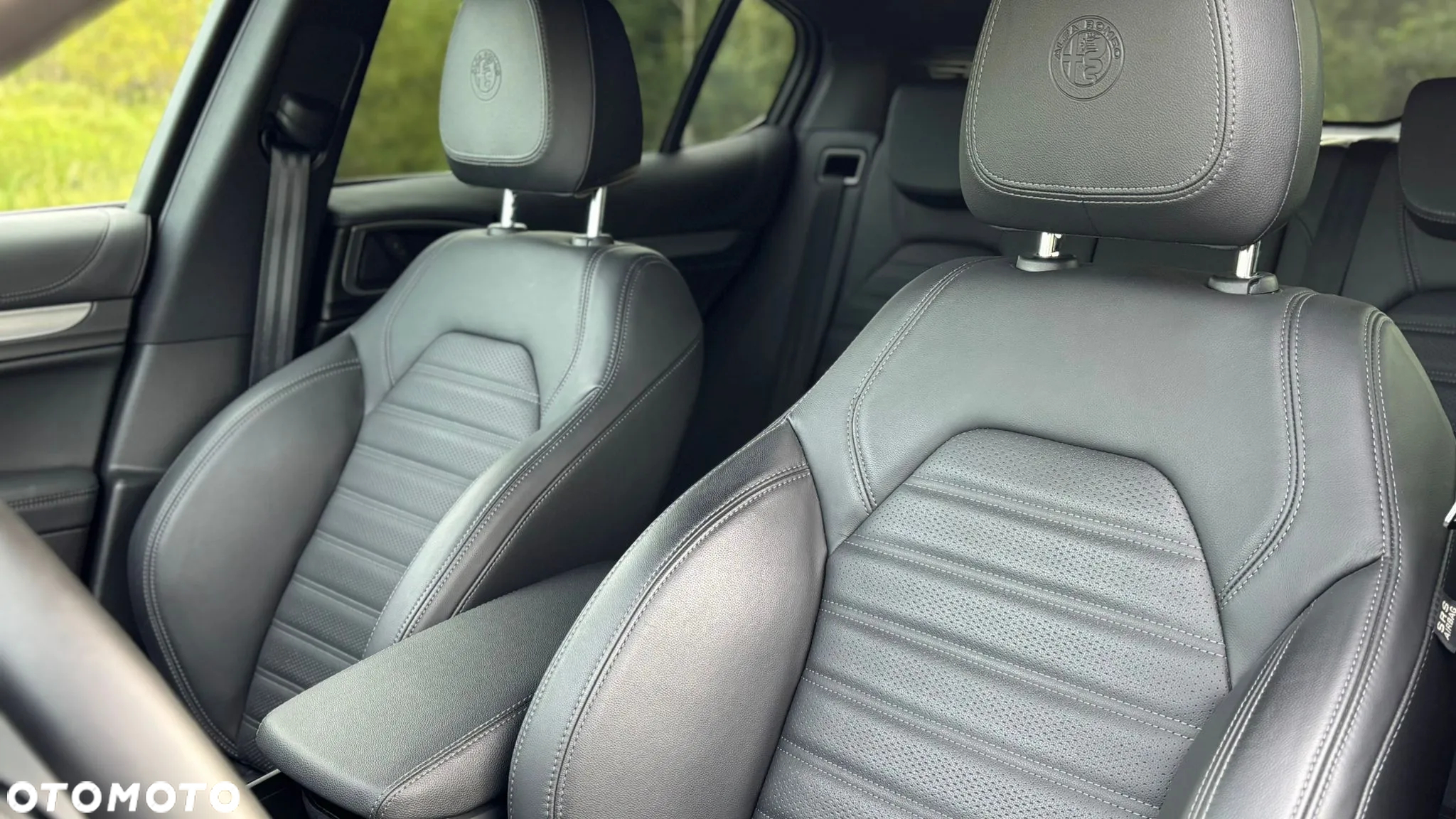 Alfa Romeo Stelvio - 24