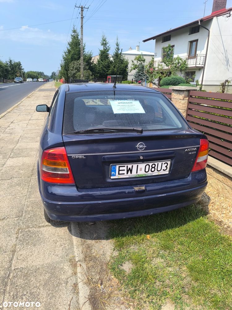 Opel Astra 1.7 DTI - 2