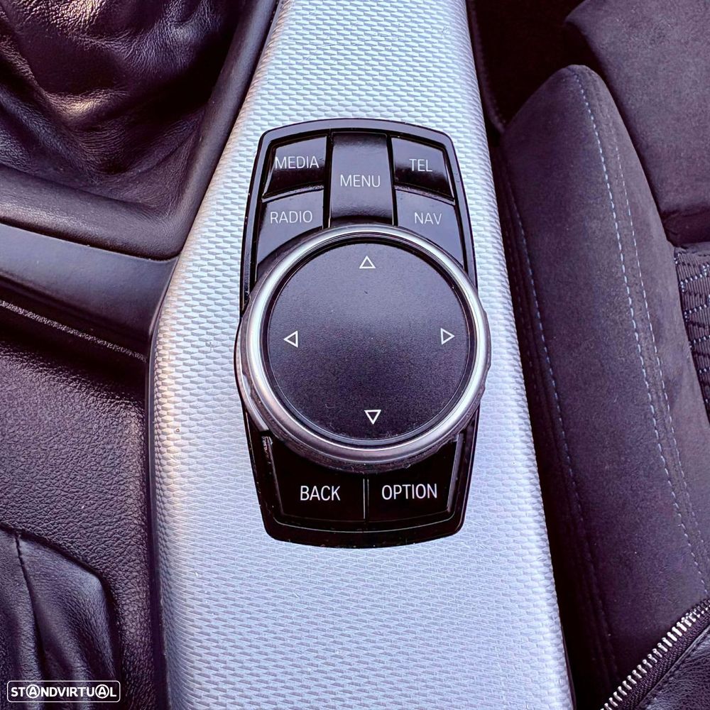 BMW 116 d Pack M - 3