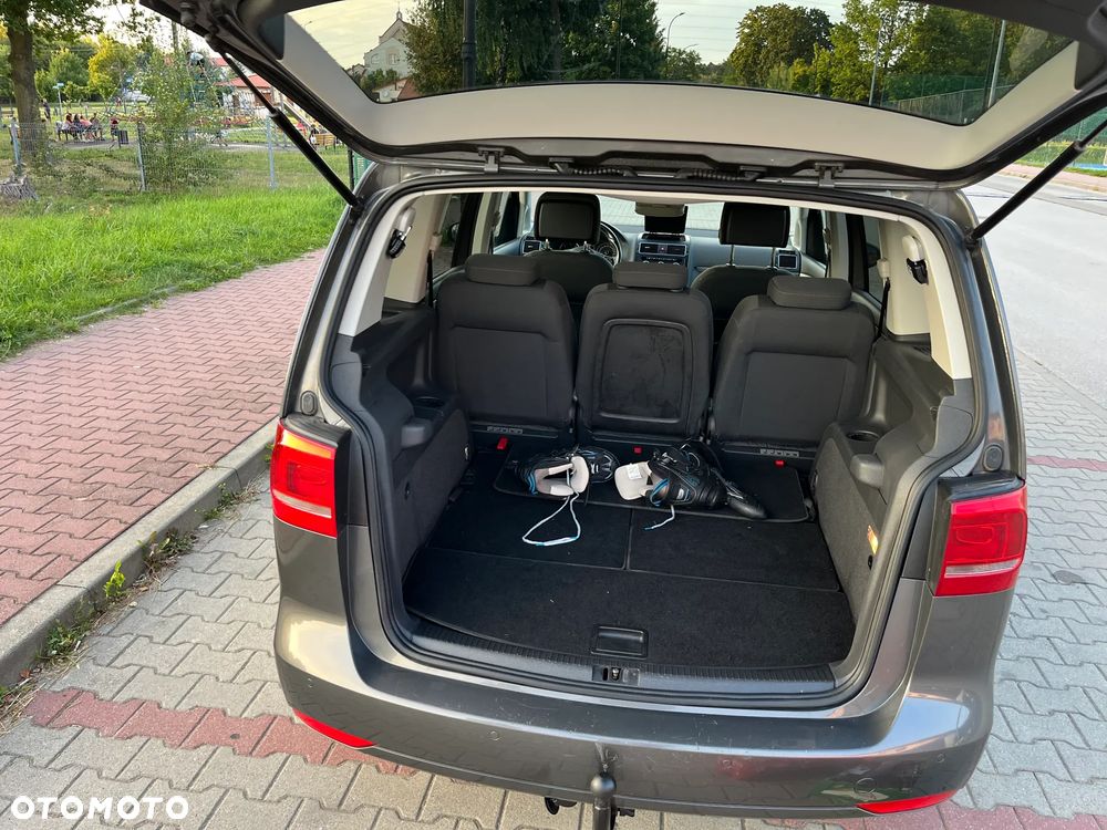 Volkswagen Touran 1.6 TDI DPF BlueMotion Technology DSG Life - 13