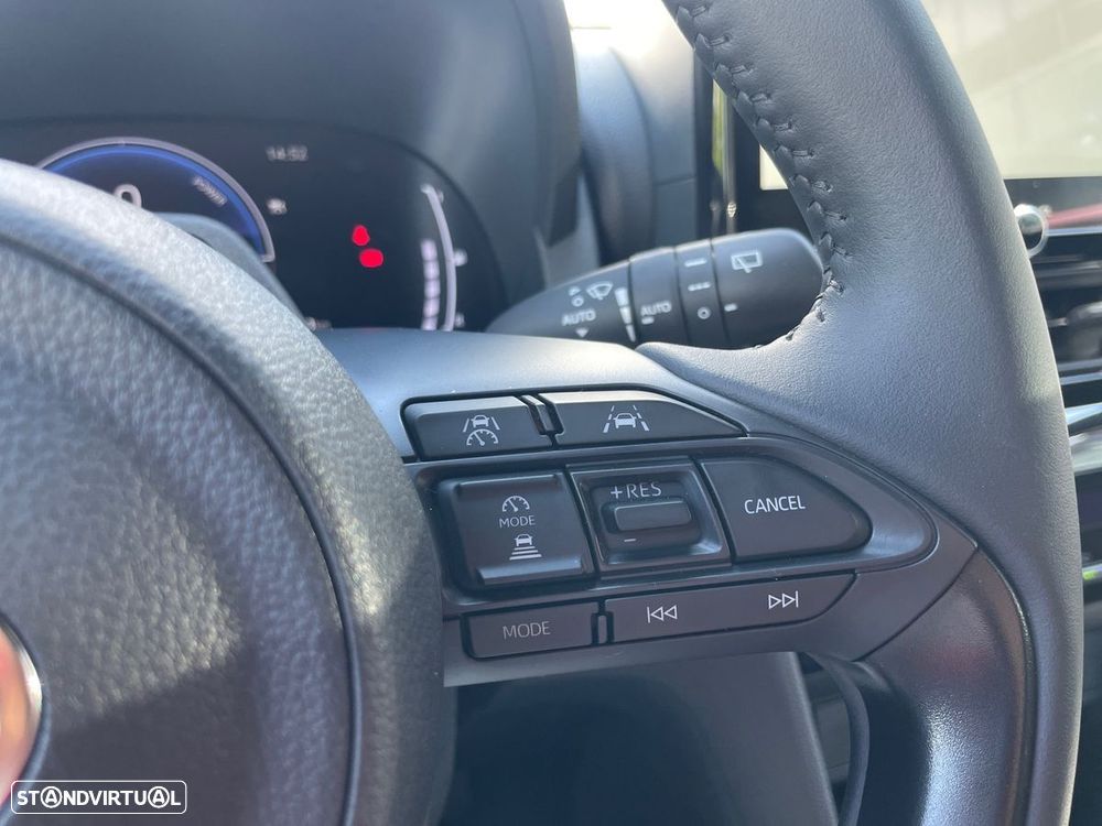 Toyota Yaris Cross 1.5 Hybrid Exclusive - 24