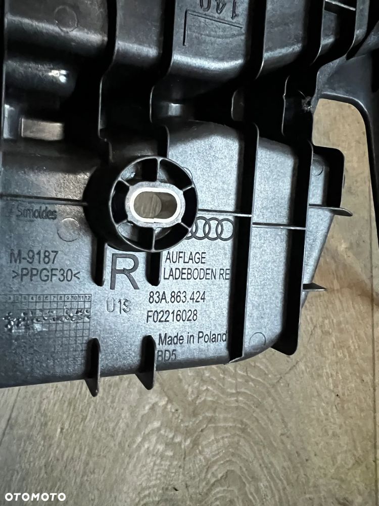 AUDI Q3 83A PODPORA BAGAŻNIKA LEWA PRAWA 83A863424 83A863423 ORYGINAŁ - 6