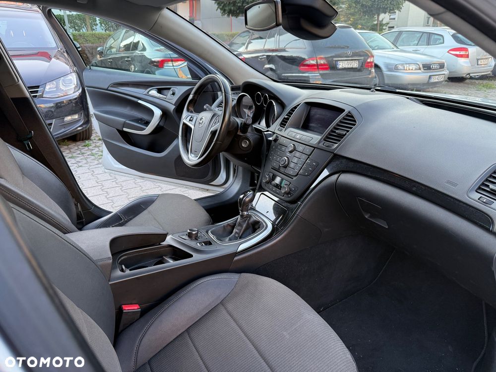 Opel Insignia 1.8 Cosmo - 18