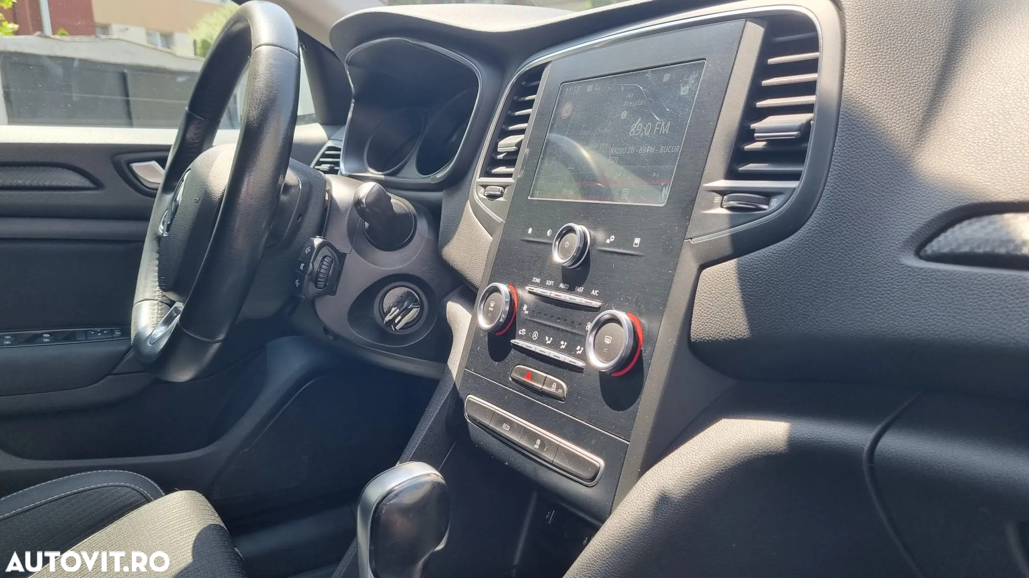 Renault Megane Energy dCi EDC Zen - 15