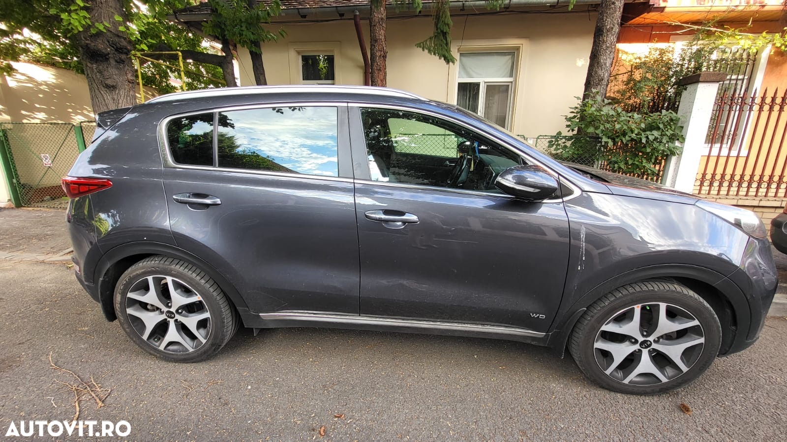 Kia Sportage 1.6 T-GDI 7DCT 4x4 GT Line - 8