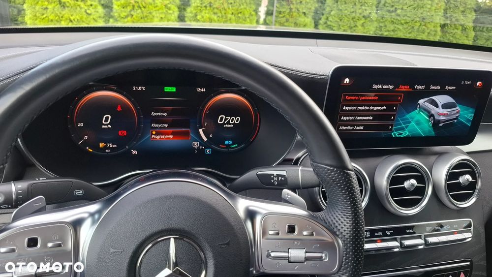Mercedes-Benz GLC 200 4Matic 9G-TRONIC AMG Line Plus - 31