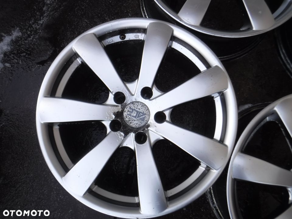 VW Skoda Seat Audi  passat a4 golf v 5X112 alufelgi 17 - 5