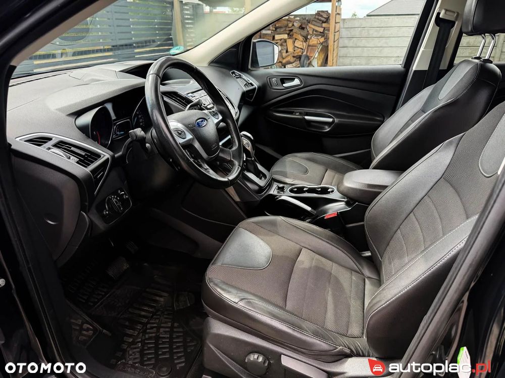 Ford Kuga - 26