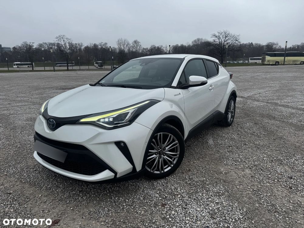 Toyota C-HR 2.0 Hybrid Executive - 1