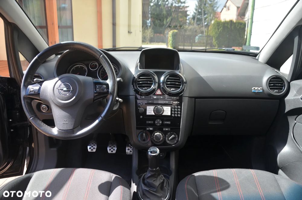 Opel Corsa 1.7 CDTI Cosmo - 16