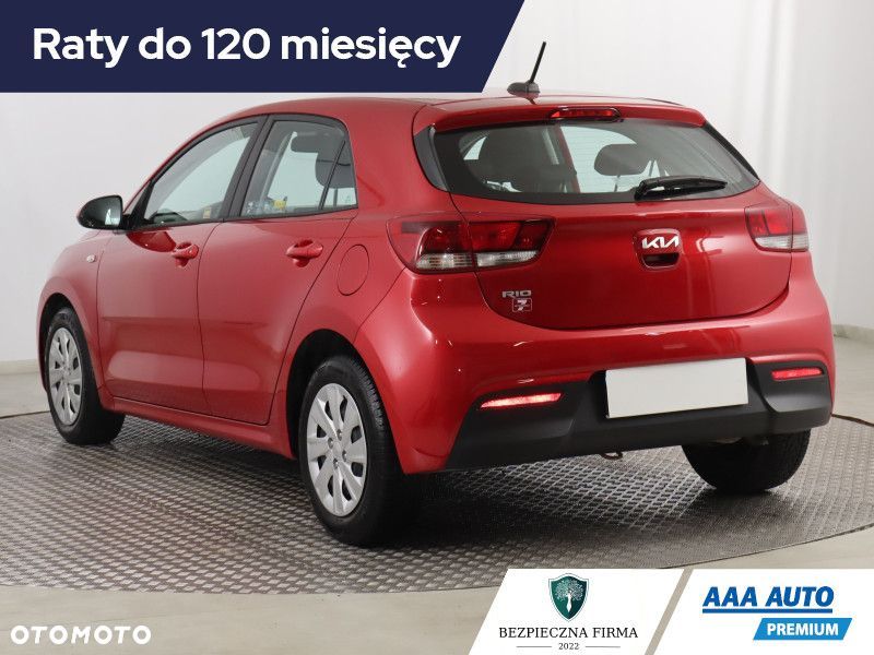 Kia Rio - 5
