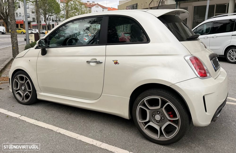 Abarth 500 1.4 T-Jet - 4