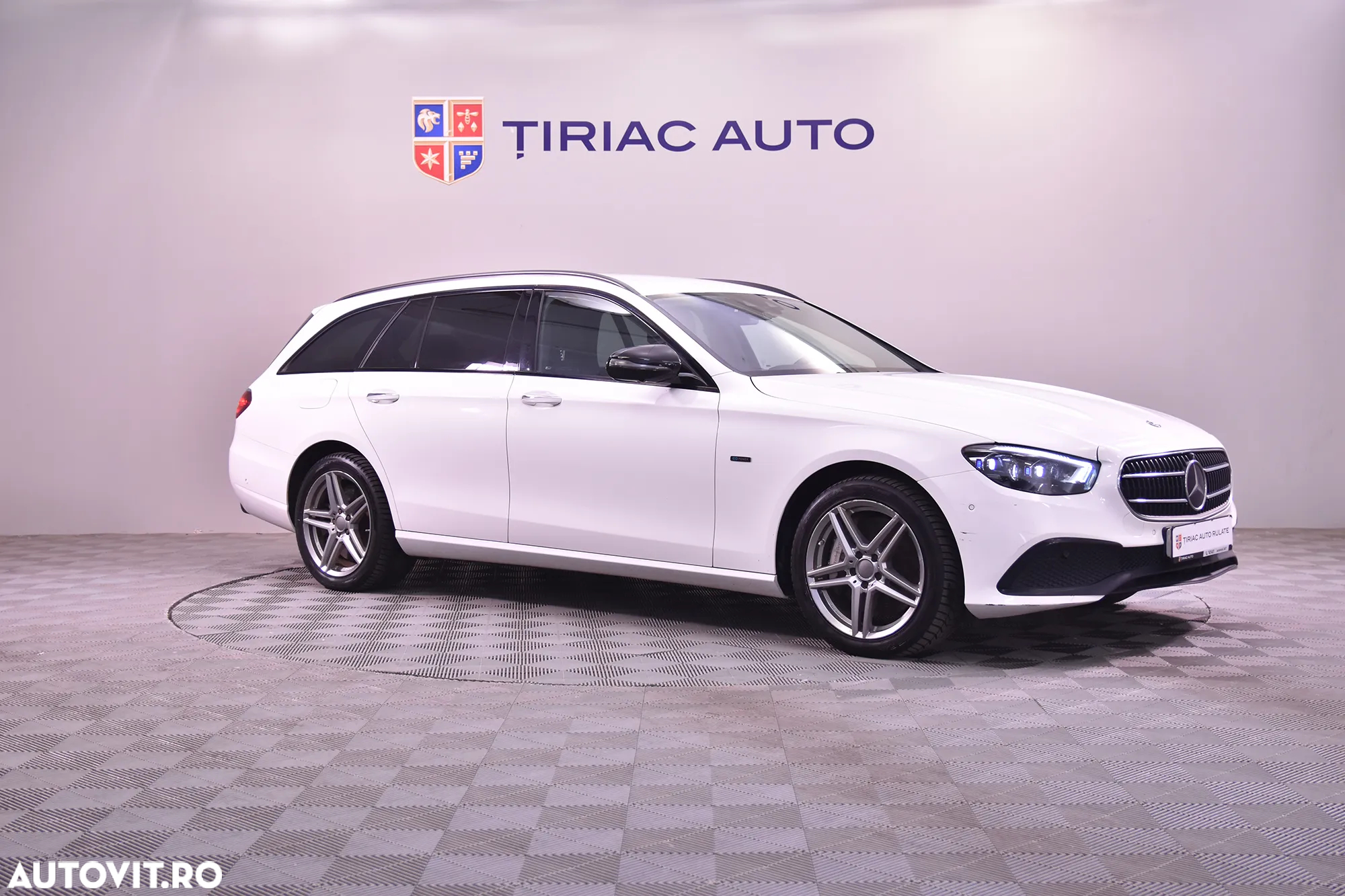 Mercedes-Benz E 300 Hybrid de T-Modell Aut. - 7