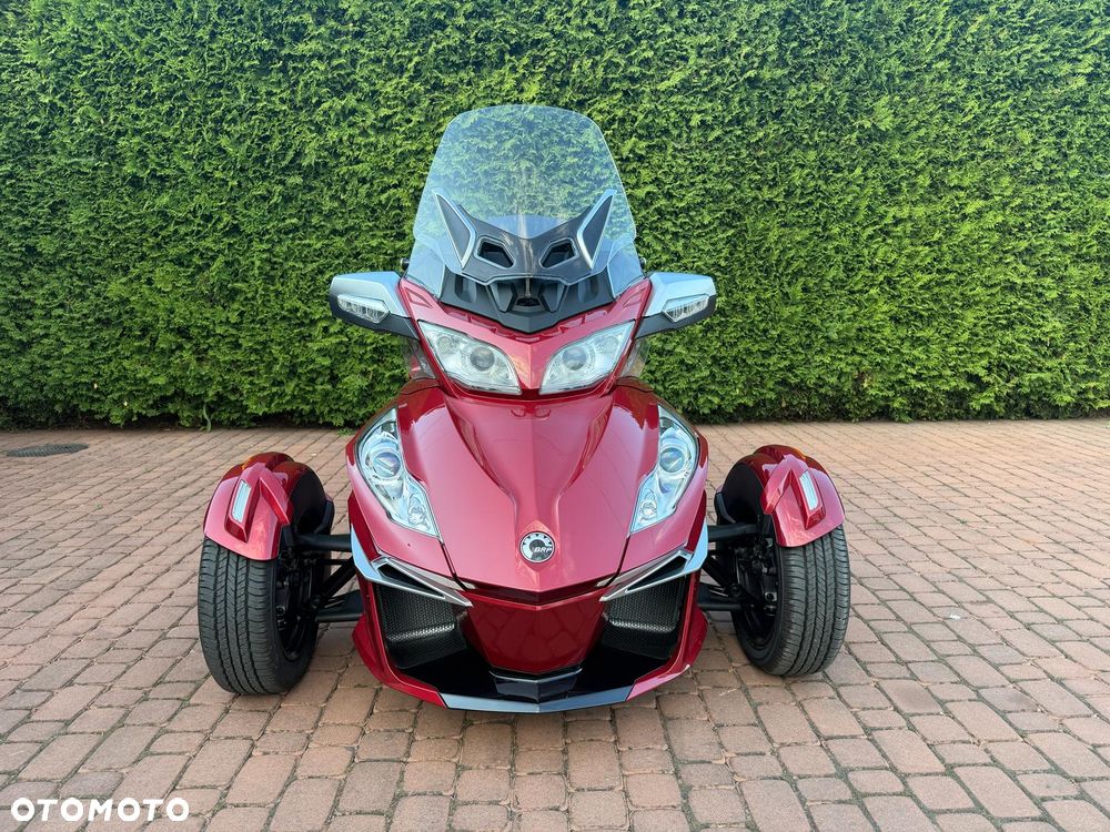 Can-Am Spyder - 3