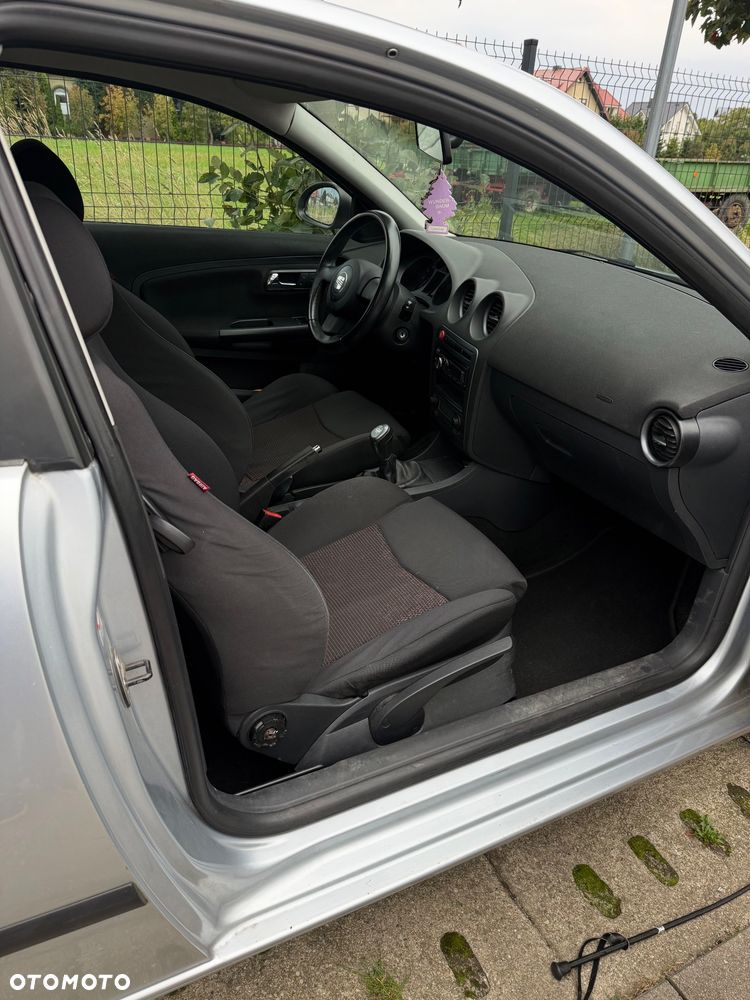 Seat Ibiza 1.4 16V Stella - 11