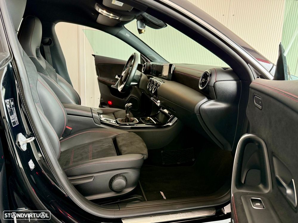 Mercedes-Benz CLA 180 d Shooting Brake AMG Line Aut. - 18