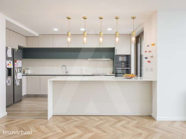 Moradia T4 de arquitetura moderna com vista para a Ria em Ílhavo - Grande imagem: 3/54