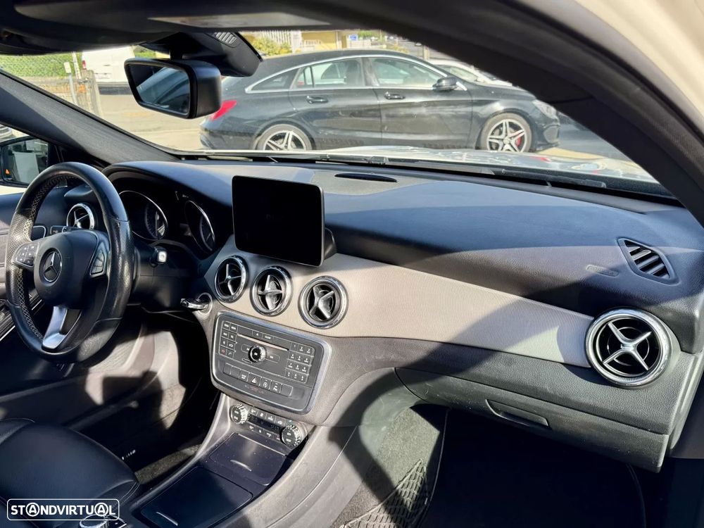 Mercedes-Benz GLA 180 CDI Urban Aut. - 9