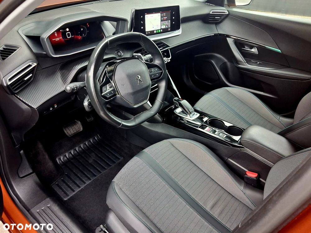 Peugeot 2008 1.5 BlueHDi Allure S&S EAT8 - 38