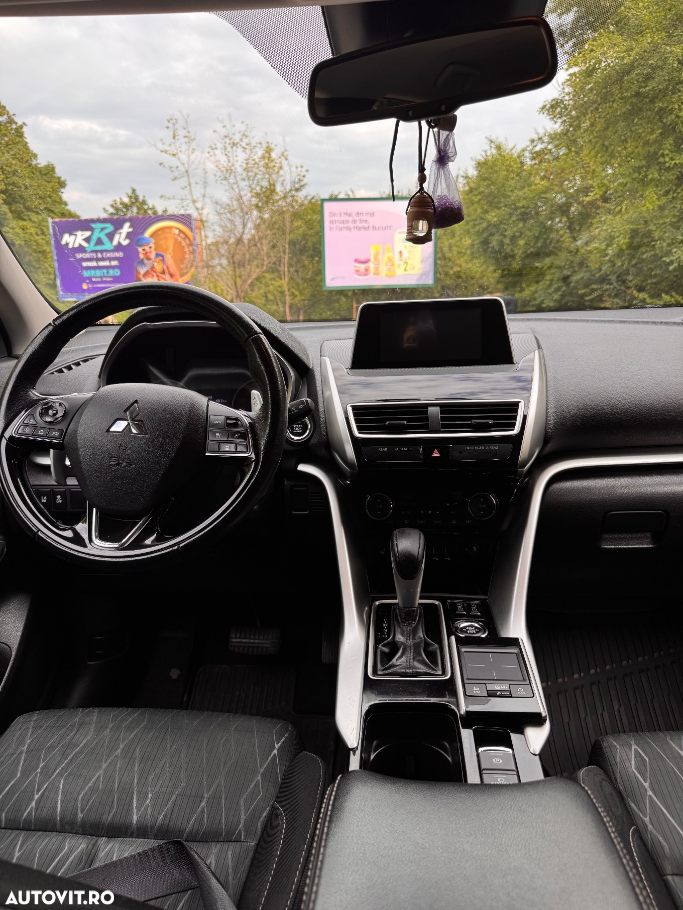 Mitsubishi Eclipse-Cross - 18