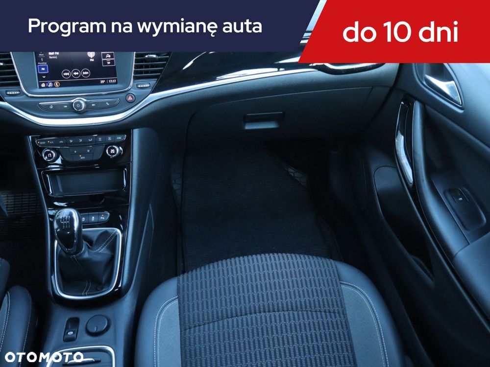 Opel Astra - 10