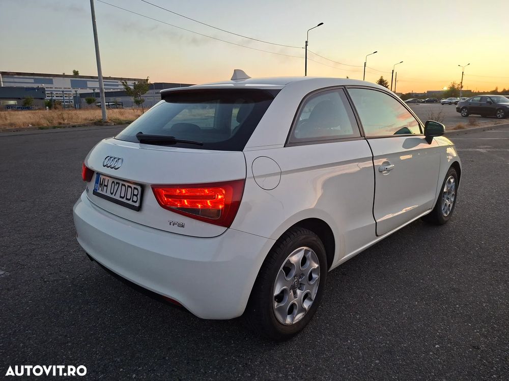 Audi A1 1.2 TFSI Attraction - 3