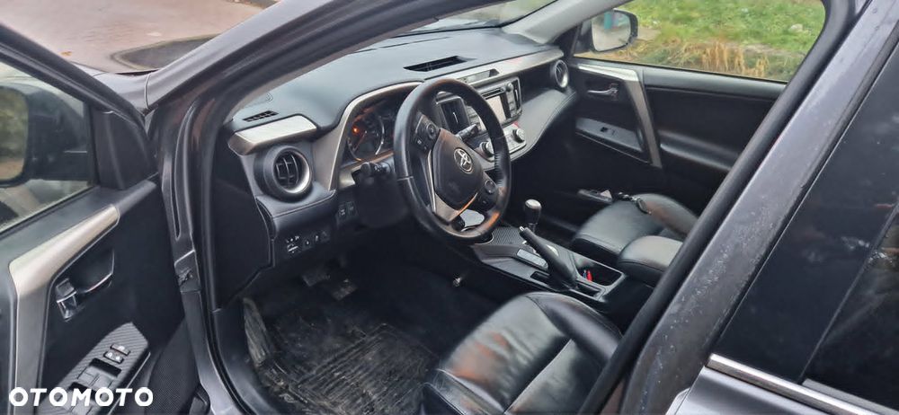 Toyota RAV4 2.2 D-CAT Prestige - 15