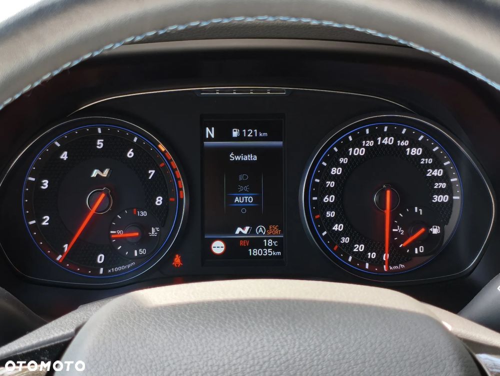 Hyundai i30 N 2.0 T-GDI - 9