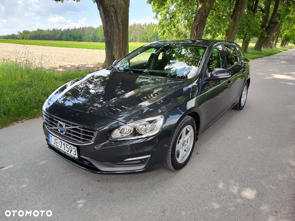 Volvo V60 D4 Geartronic Momentum