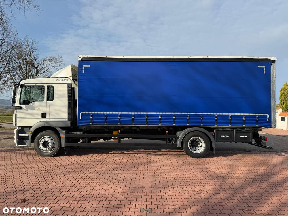 MAN TGM 15.290 / FIRANKA / 2016R / KLIMA POSTOJOWA /SPROWADZONY/ 8T ŁADOWNOŚĆ / 17 PALET / E6  / WINDA / - 10