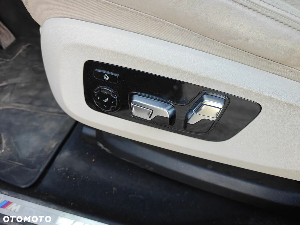 BMW X5 xDrive30d sport - 20
