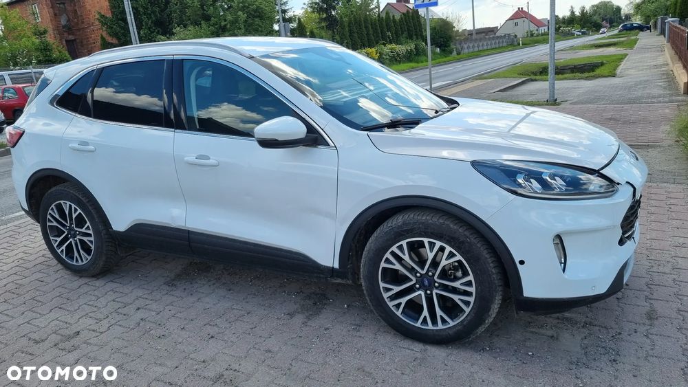 Ford Kuga - 14