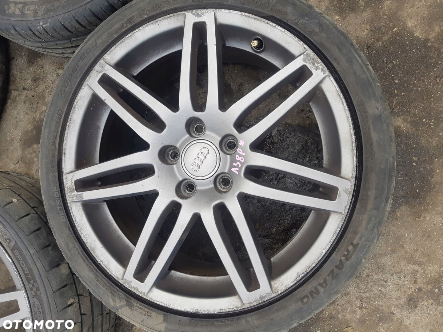 AUDI A3 8P FELGI ALUMINIOWE 7.5" x 18" 5x112 ET 54 8P0601025BA BC - 8