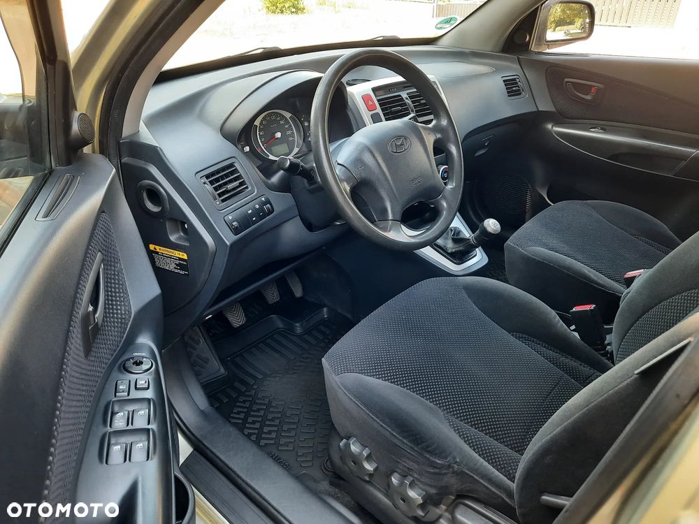 Hyundai Tucson 2.0 2WD GLS Style - 13