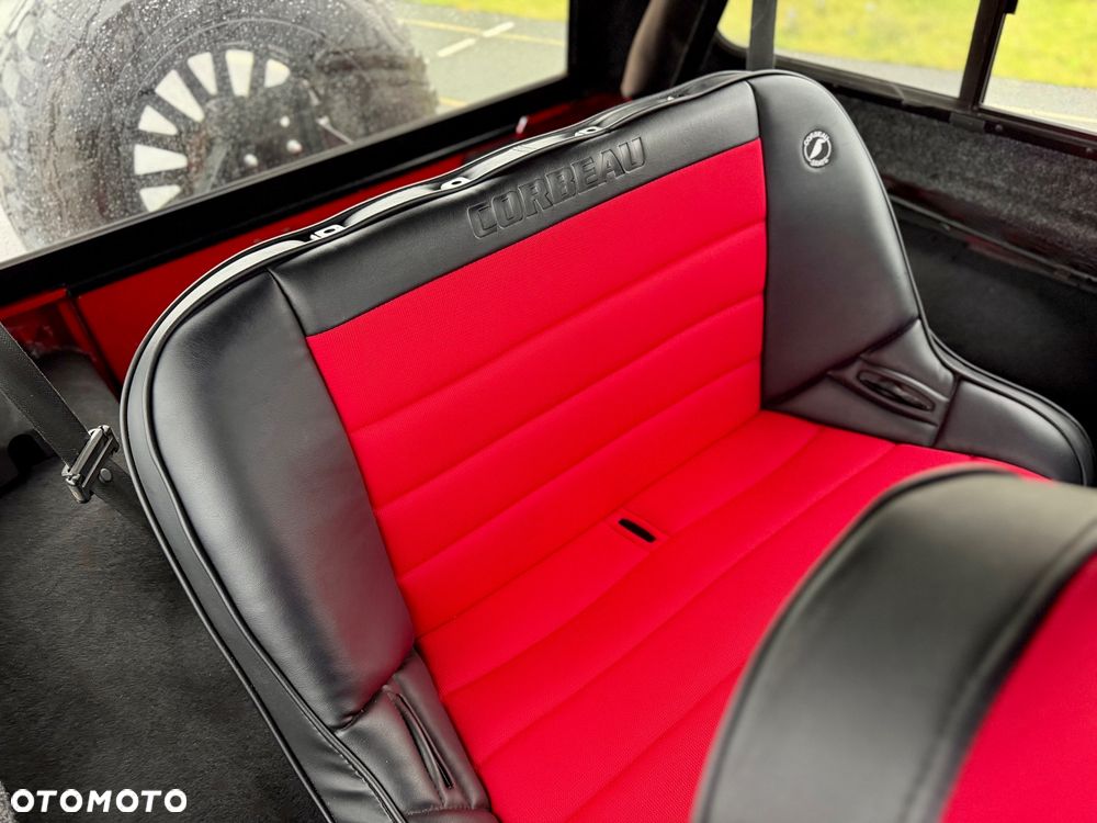 Jeep Wrangler - 37