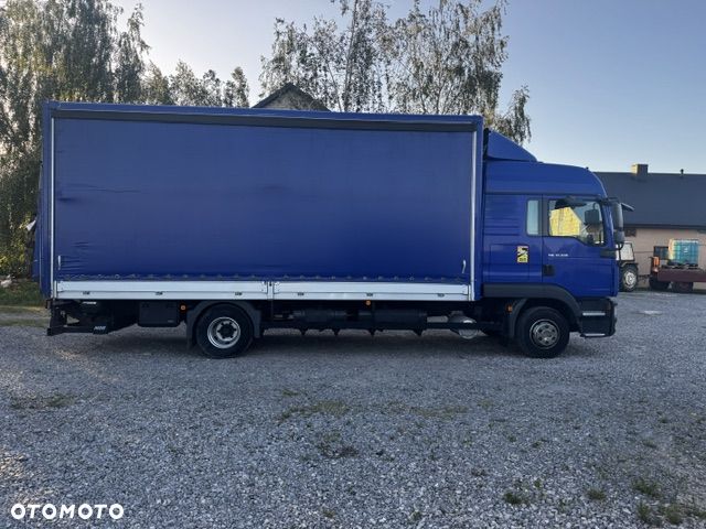 MAN TGL 12.220 - 3