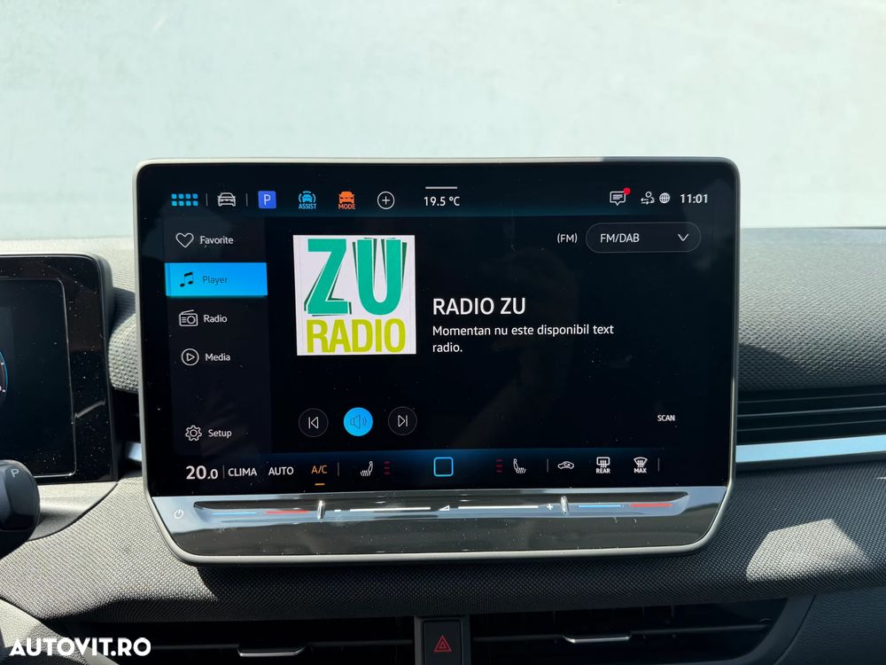 Volkswagen T-Roc 1.5 eTSI 115 CP DSG MHEV Life - 14