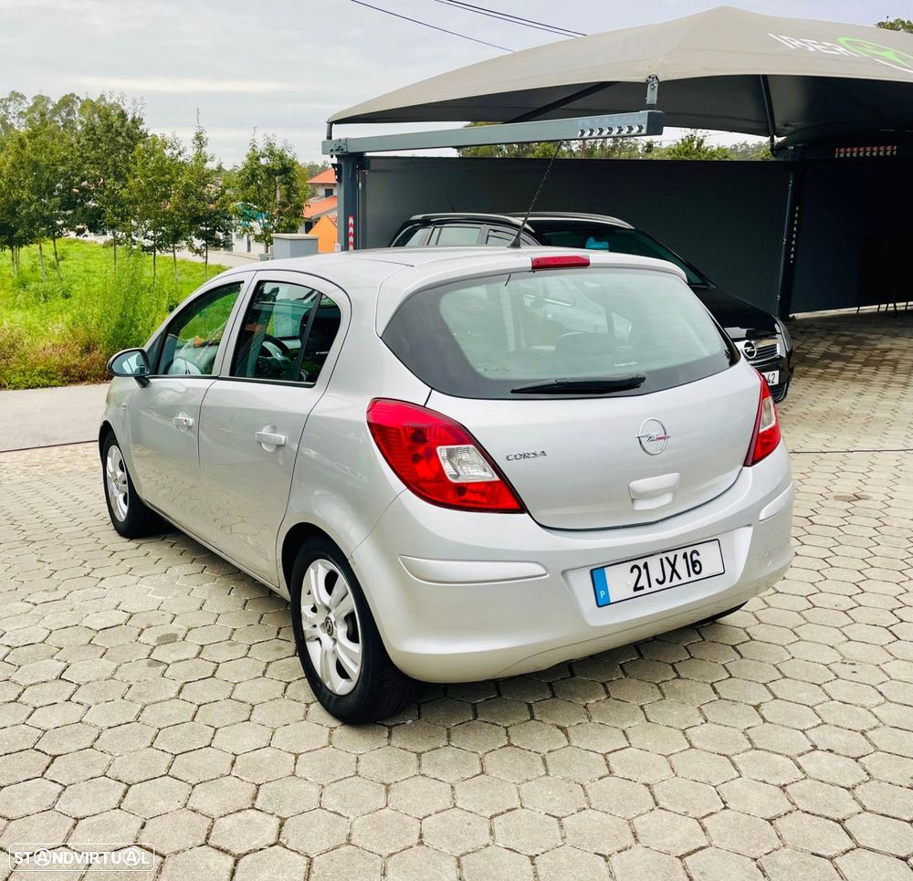 Opel Corsa 2010 photo 5